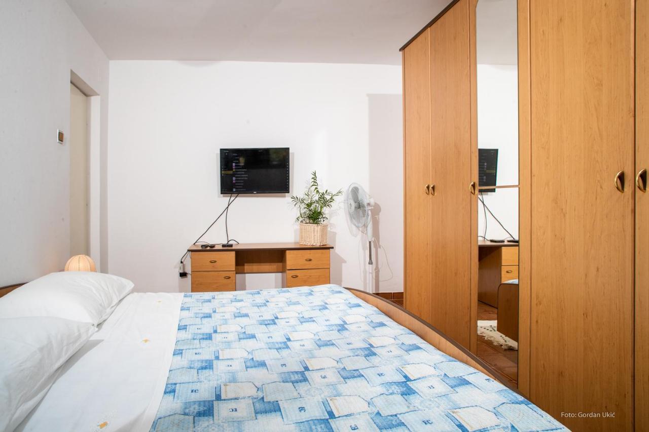 Apartman Luka Ровинь Экстерьер фото